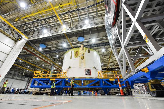 NASA image: Engine Section for NASA’s SLS Rocket Moved for Final Integration